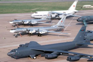 Tu-95 compared to the B-52